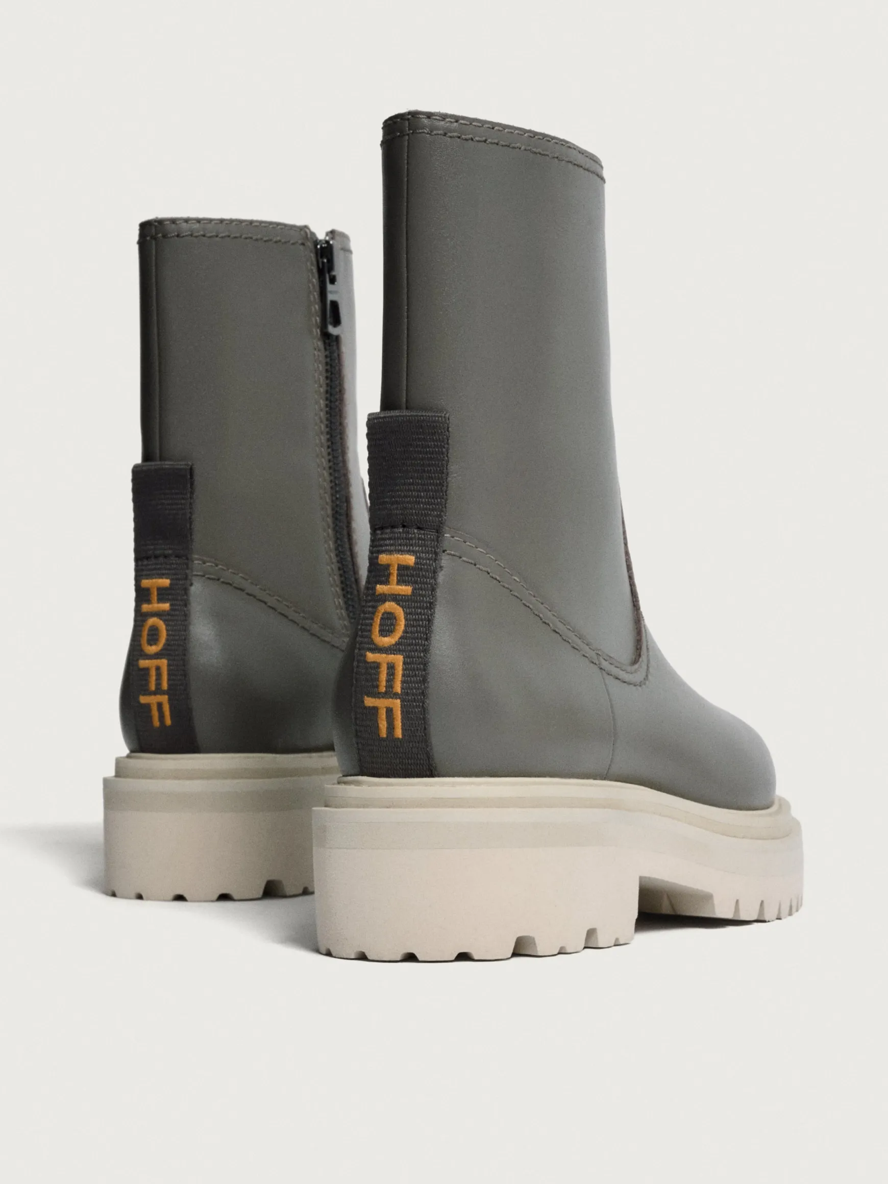 BOTTE EN CUIR OFFICE GRIS